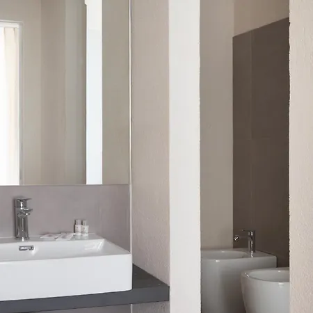 Konukevi House Eleganza E Comfort A Due Passi Dal Centro Storico Palermo