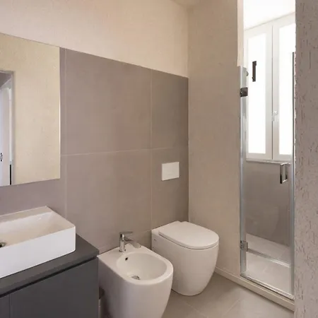 Pensión House - Elegant In Centro Vicino Politeama 3*