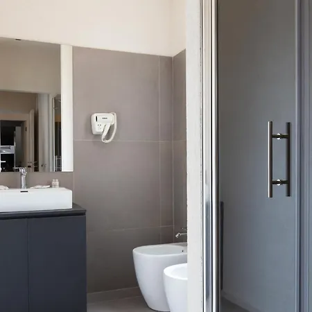 House - Elegant In Centro Vicino Politeama 3* Palermo