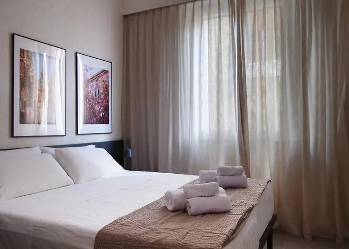 House - & Rooms, Centro Politeama